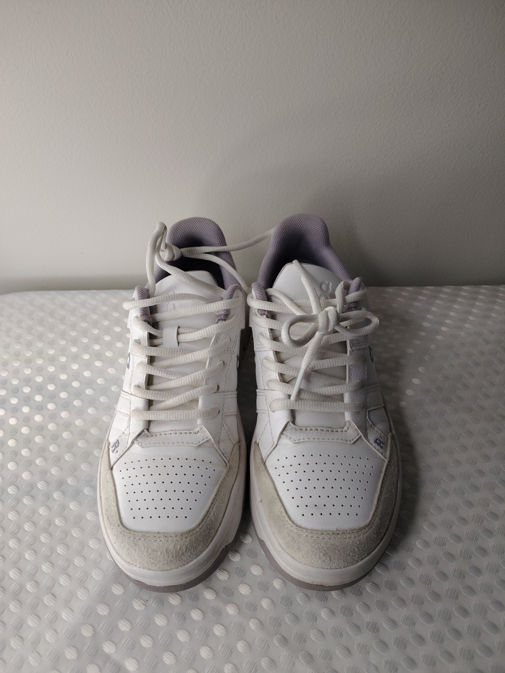 Size 7 - ON The Roger Clubhouse White Fade W